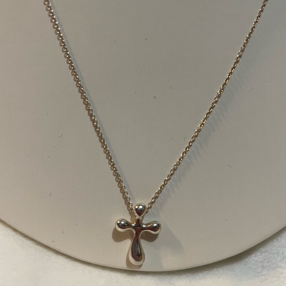 Tiffany & Co. 925 Silver Teardrop Cross Necklace 🩶 - Picture 2 of 6